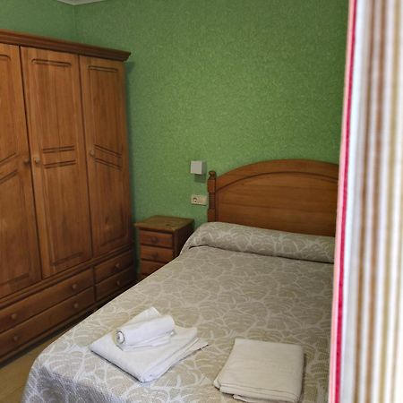 Hostal Restaurante San Carlos Barrio de San Carlos Buitenkant foto